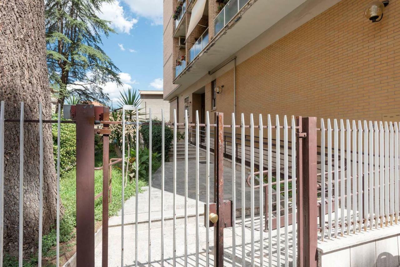 Bed and Breakfast La Doganda Roma Esterno foto